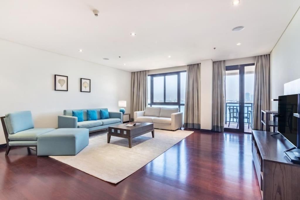 Marvelous Private Beach Apartment In Palm Dubai Within Anantara 5 Star Resort Bagian luar foto
