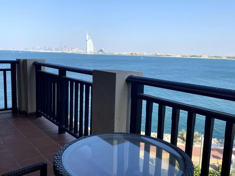 Marvelous Private Beach Apartment In Palm Dubai Within Anantara 5 Star Resort Bagian luar foto