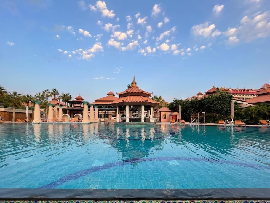 Marvelous Private Beach Apartment In Palm Dubai Within Anantara 5 Star Resort Bagian luar foto