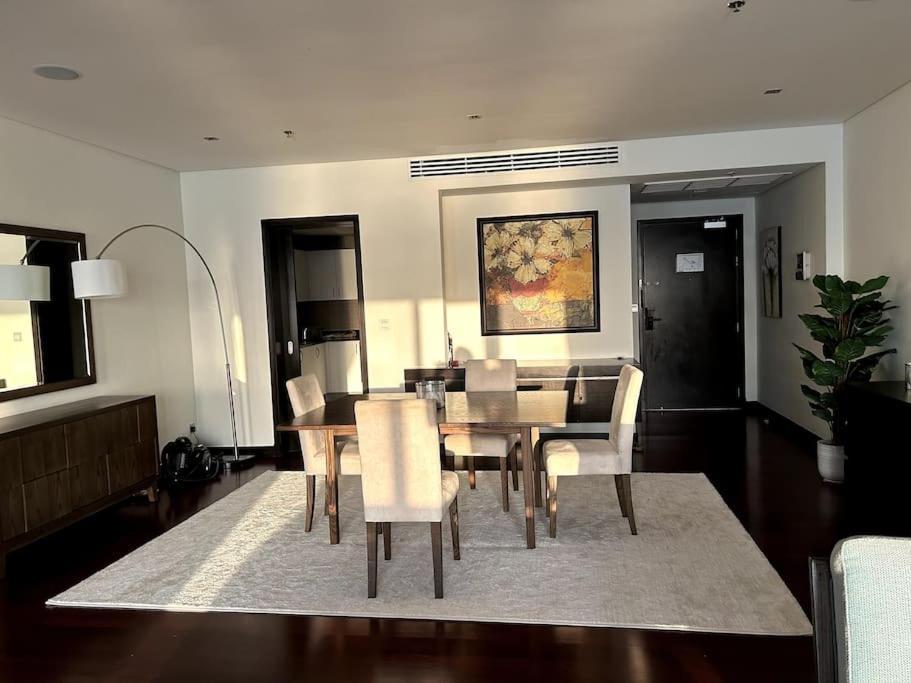 Marvelous Private Beach Apartment In Palm Dubai Within Anantara 5 Star Resort Bagian luar foto